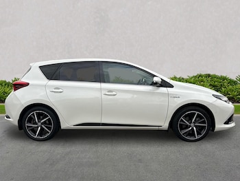 Used Toyota Auris 2018 for sale - 76212002: Photo 3
