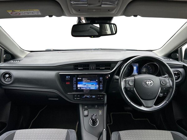 Used Toyota Auris 2018 for sale - 76212002: Photo 8