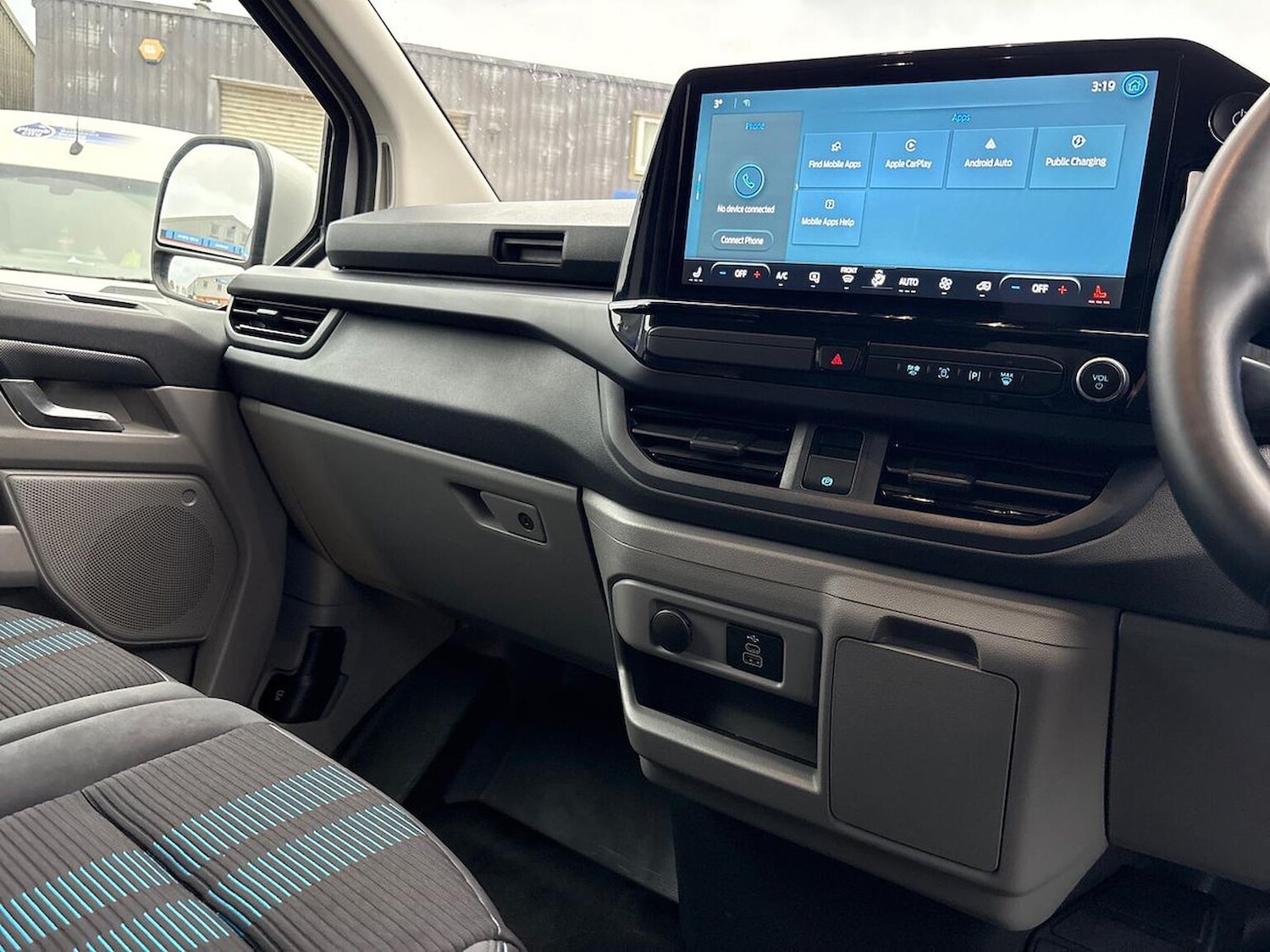 Used Ford Transit Custom 2024 for sale - 76643645: Photo 13