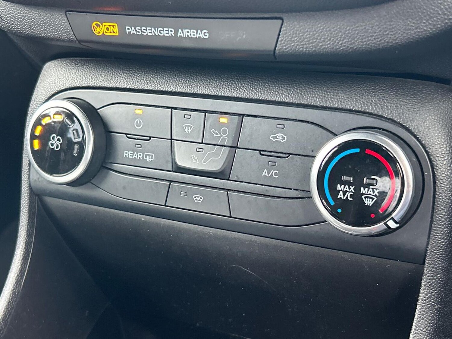 Used Ford Fiesta 2018 for sale - 76471083: Photo 12