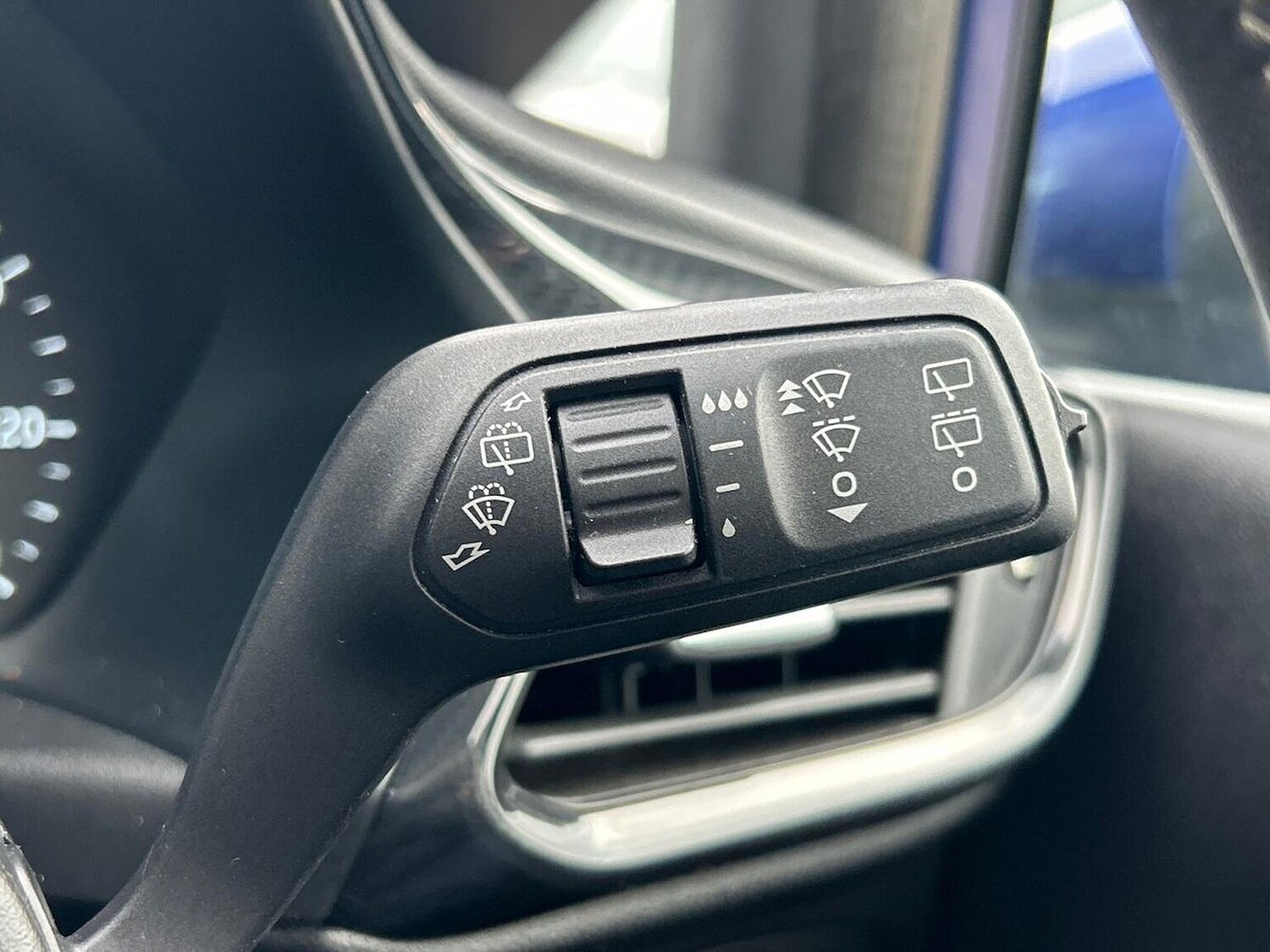 Used Ford Fiesta 2018 for sale - 76471083: Photo 29