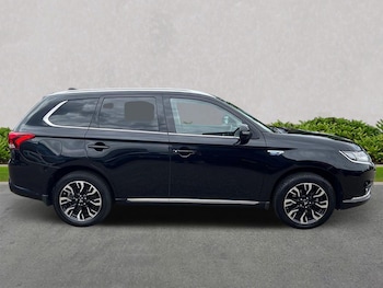 Used Mitsubishi Outlander 2016 for sale - 75457596: Photo