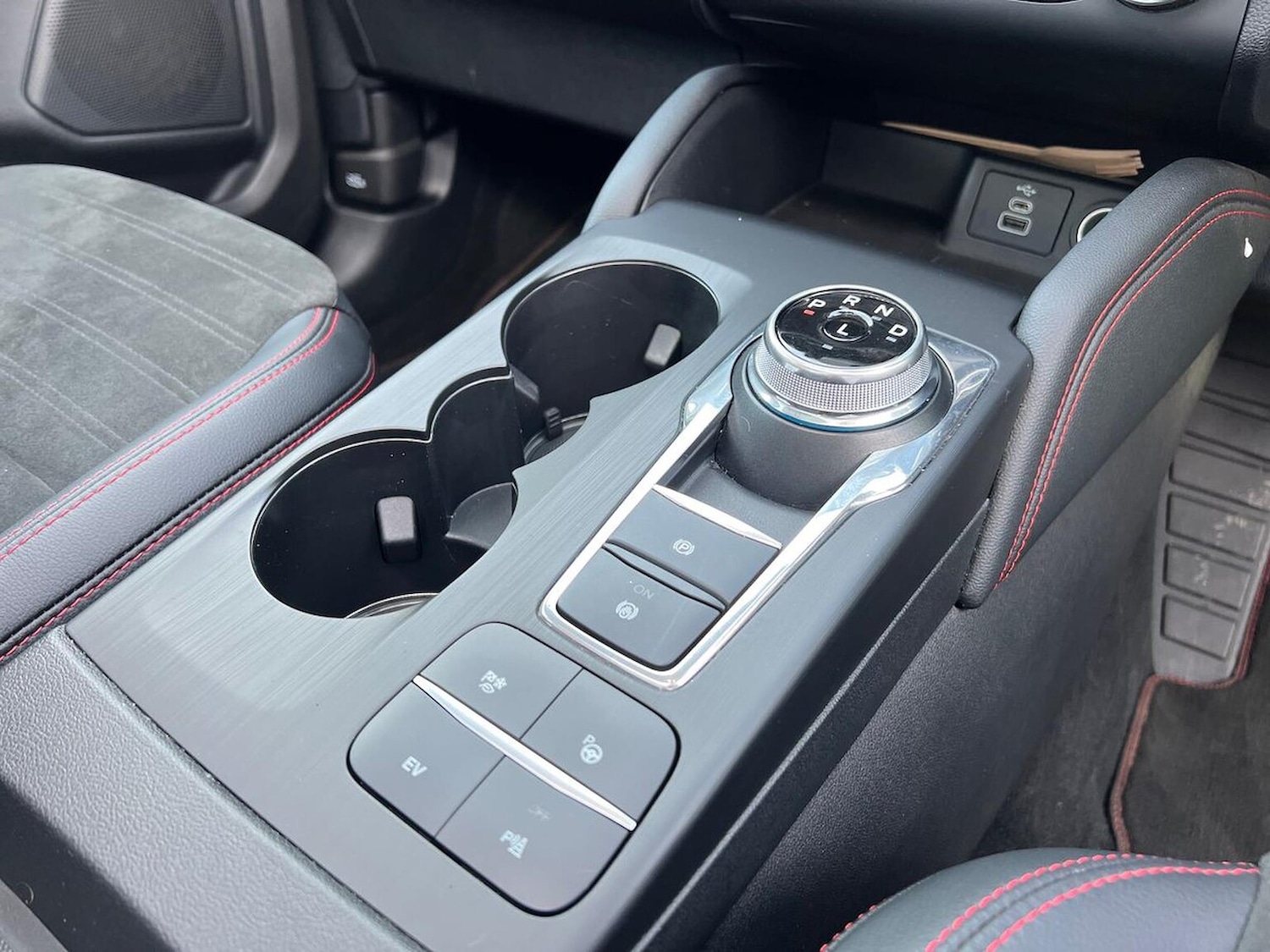 Used Ford Kuga 2023 for sale - 75975391: Photo 13