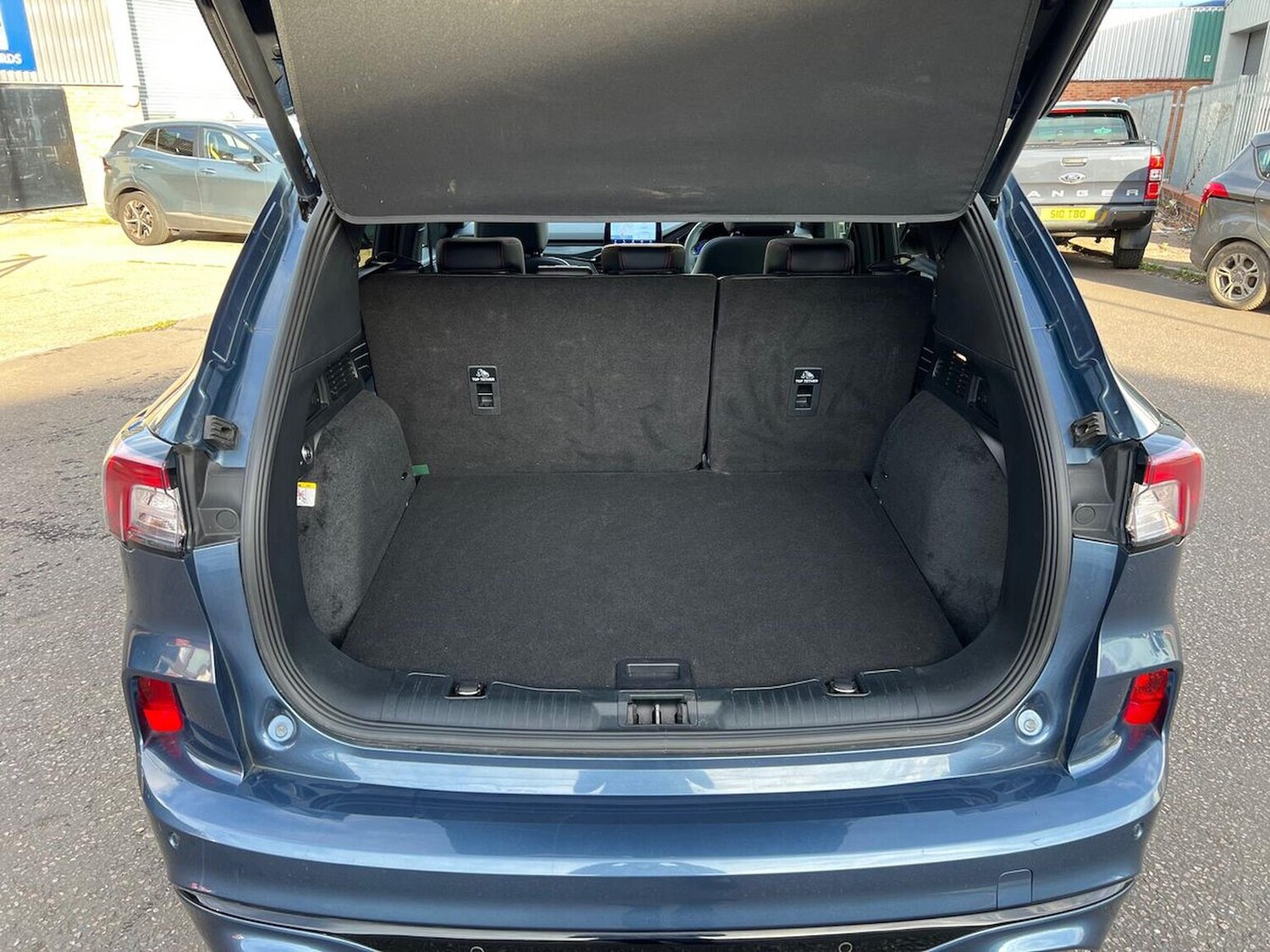 Used Ford Kuga 2023 for sale - 75975391: Photo 17