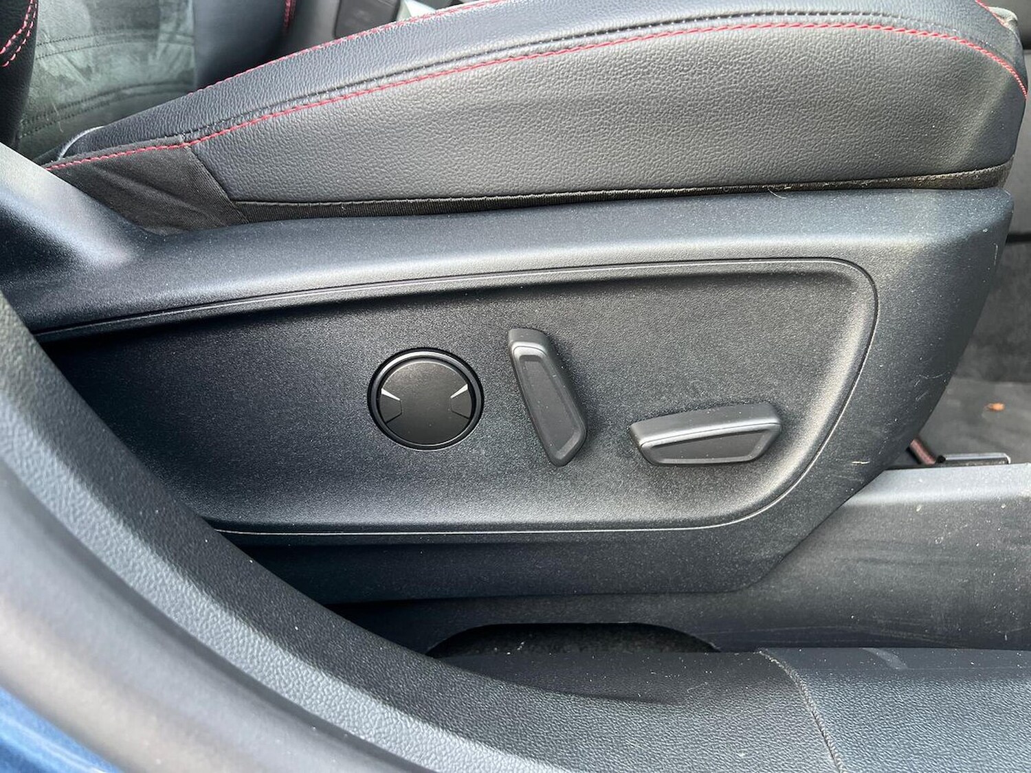 Used Ford Kuga 2023 for sale - 75975391: Photo 30