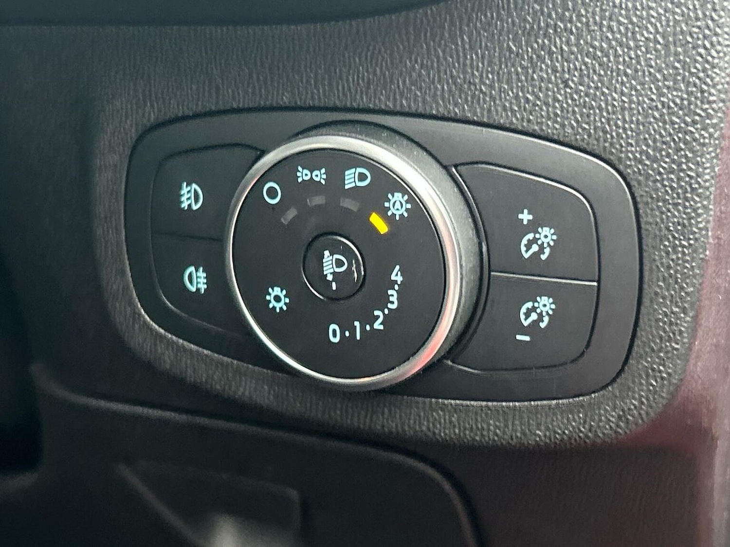 Used Ford Fiesta 2019 for sale - 76589153: Photo 22