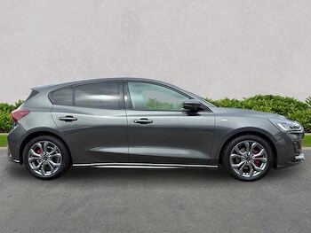 Used Ford Focus 2025 for sale - 78242931: Photo