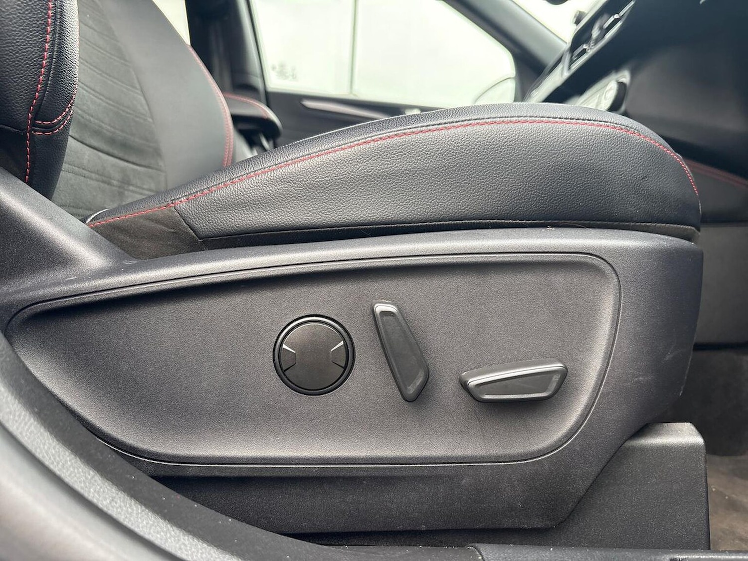 Used Ford Kuga 2022 for sale - 77715419: Photo 30