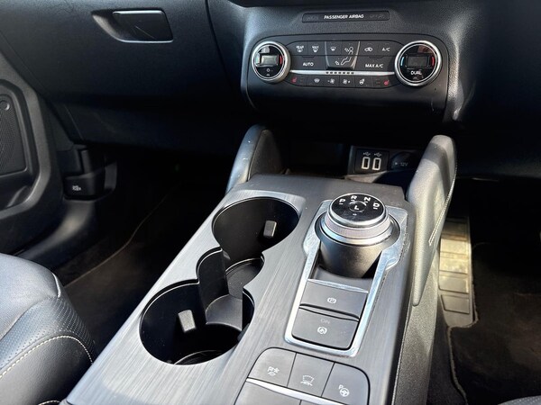 Used Ford Kuga 2022 for sale - 75956396: Photo 13