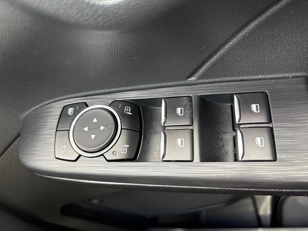 Used Ford Kuga 2022 for sale - 75956396: Photo 21