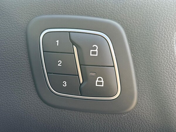 Used Ford Kuga 2022 for sale - 75956396: Photo 31