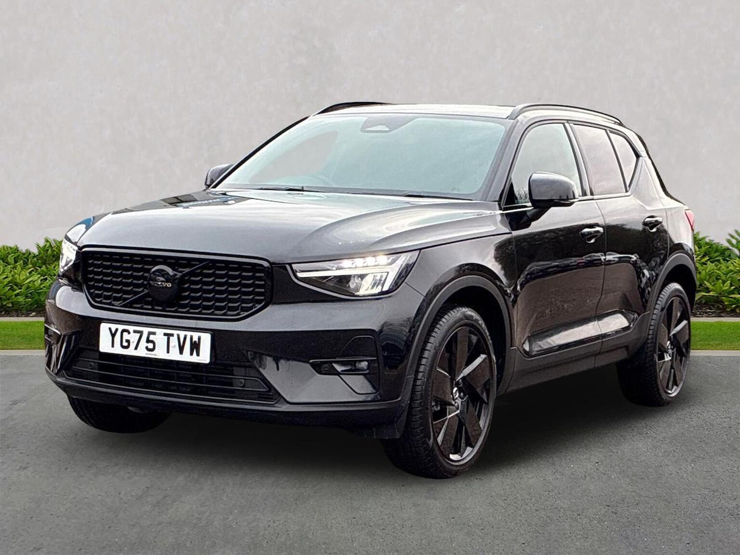 Used Volvo XC40 2025 for sale - 76963459: Photo 19