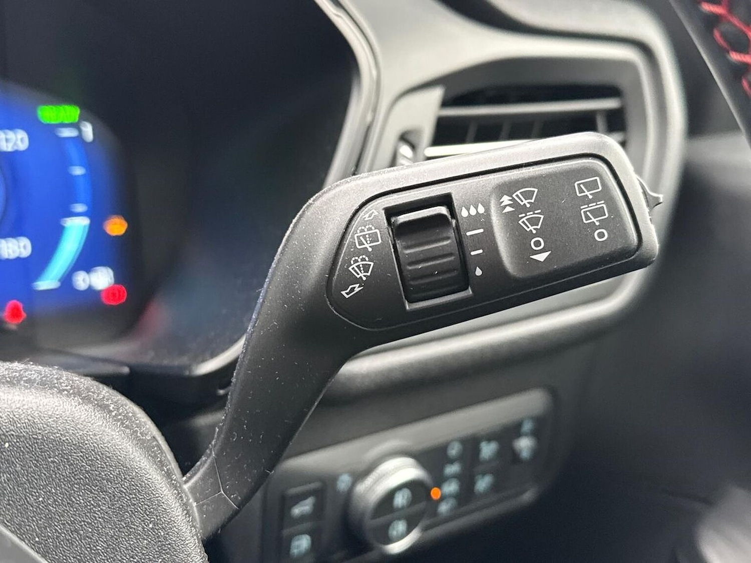 Used Ford Kuga 2022 for sale - 76969992: Photo 29