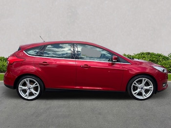 Used Ford Focus 2017 for sale - 75490236: Photo