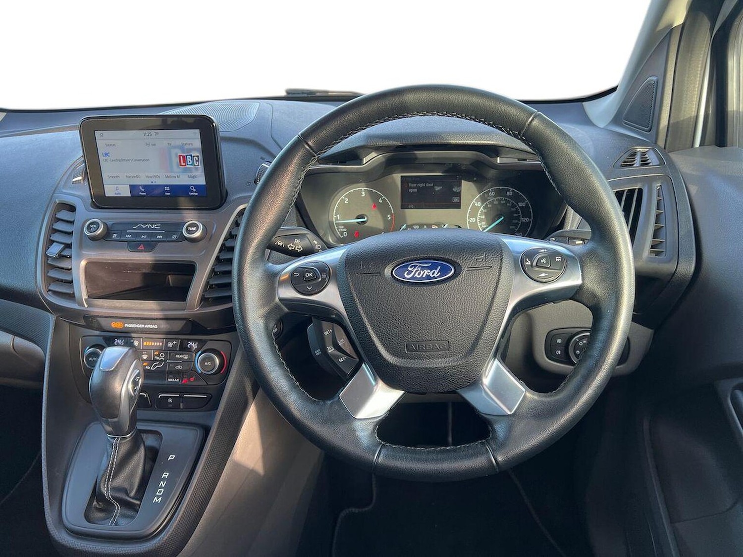 Used Ford Grand Tourneo Connect 2022 for sale - 76906313: Photo 9