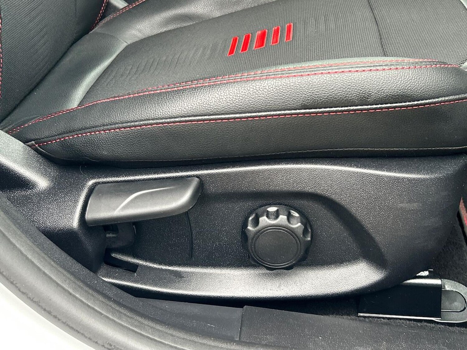 Used Ford Fiesta 2020 for sale - 76268289: Photo 30