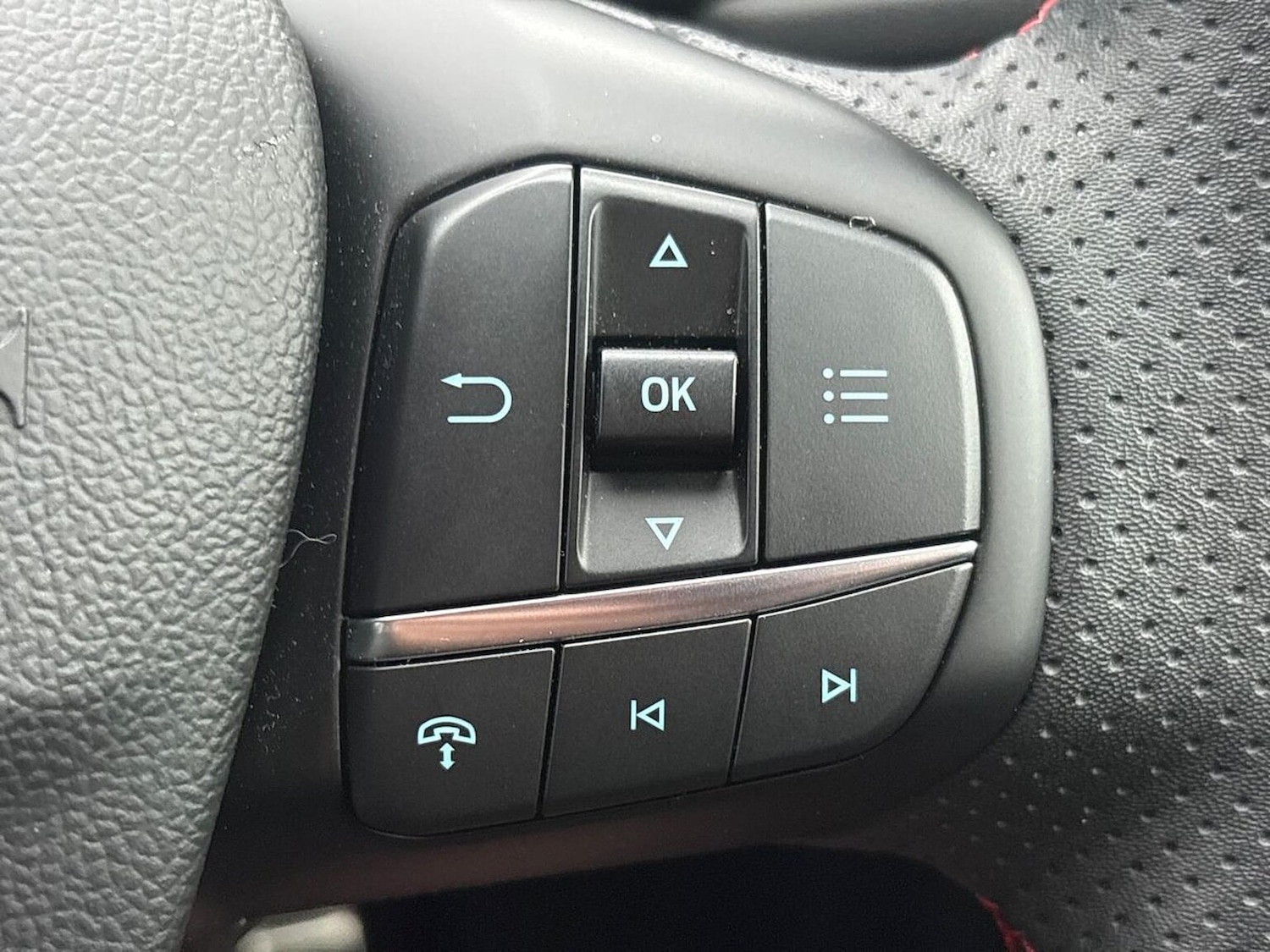 Used Ford Kuga 2025 for sale - 77056971: Photo 29