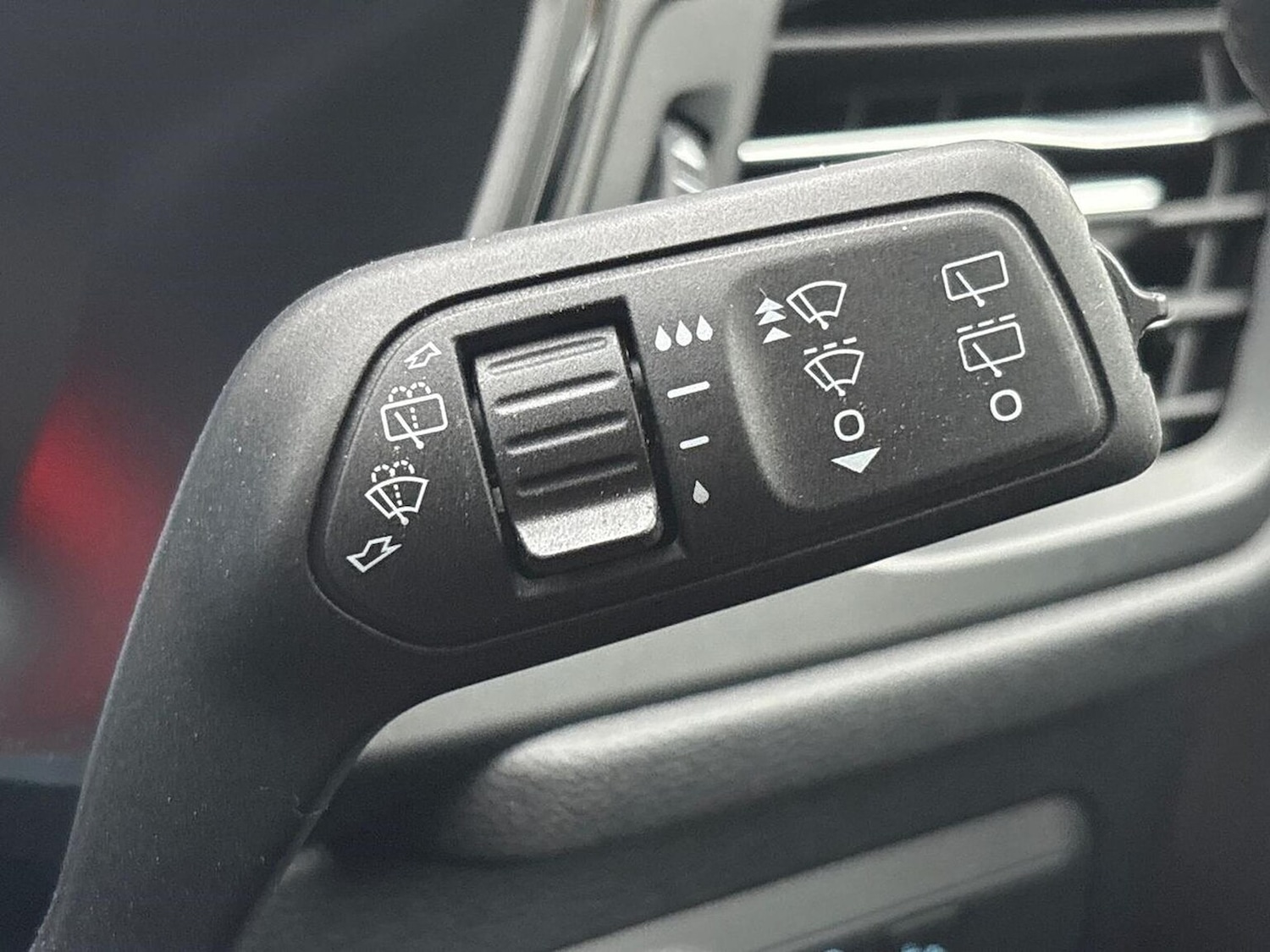 Used Ford Kuga 2025 for sale - 77056971: Photo 31