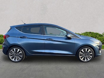 Used Ford Fiesta 2022 for sale - 76935400: Photo