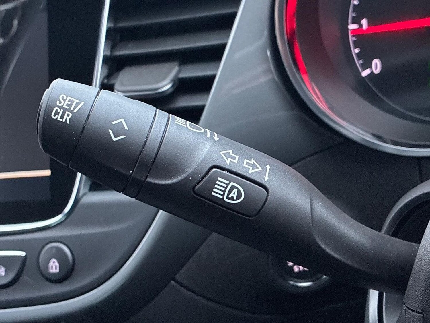 Used Vauxhall Crossland 2024 for sale - 77813374: Photo 28