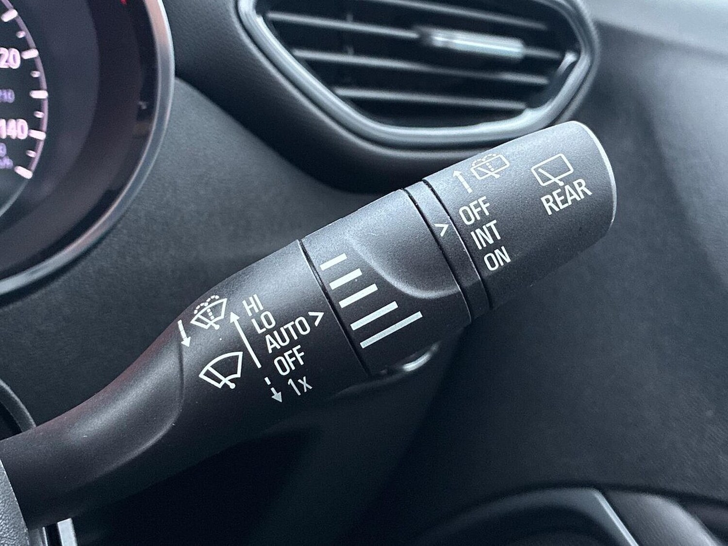 Used Vauxhall Crossland 2024 for sale - 77813374: Photo 29