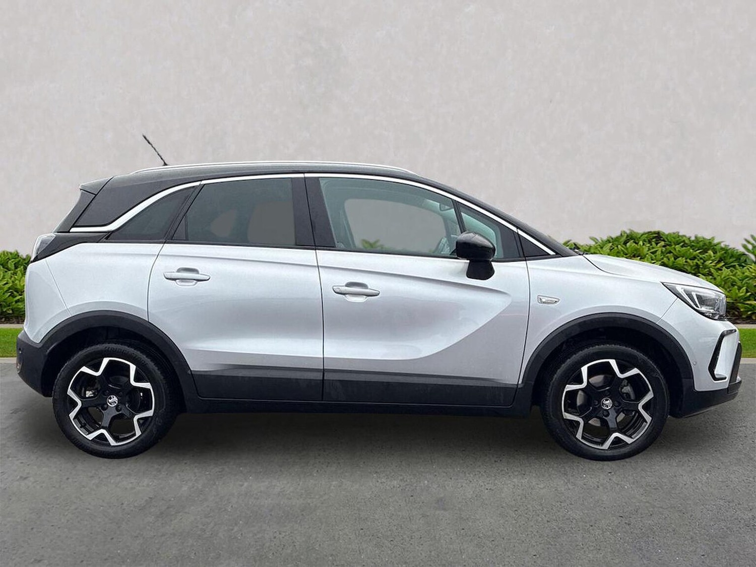 Used Vauxhall Crossland 2024 for sale - 77813374: Photo 3