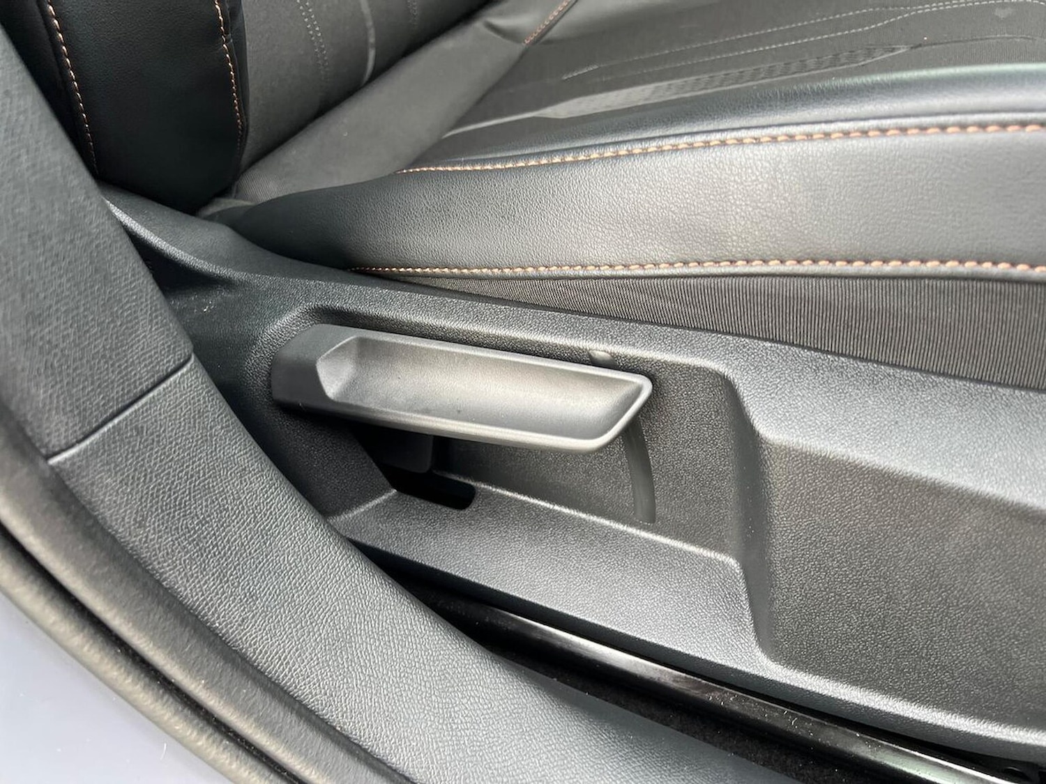 Used Cupra Leon 2024 for sale - 76986862: Photo 30