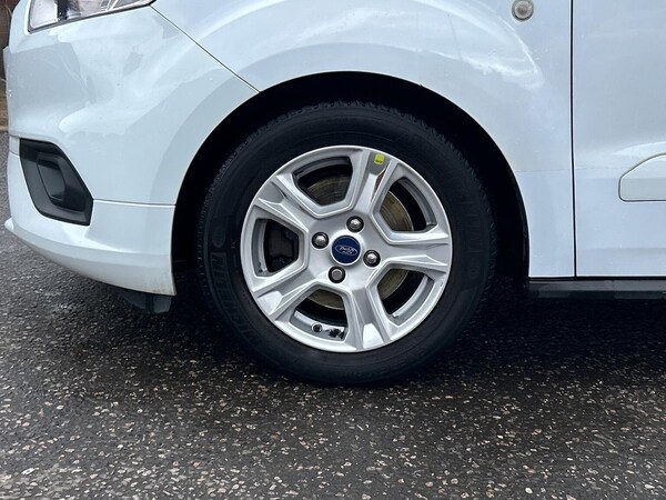 Used Ford Transit Courier 2022 for sale - 76174221: Photo 6