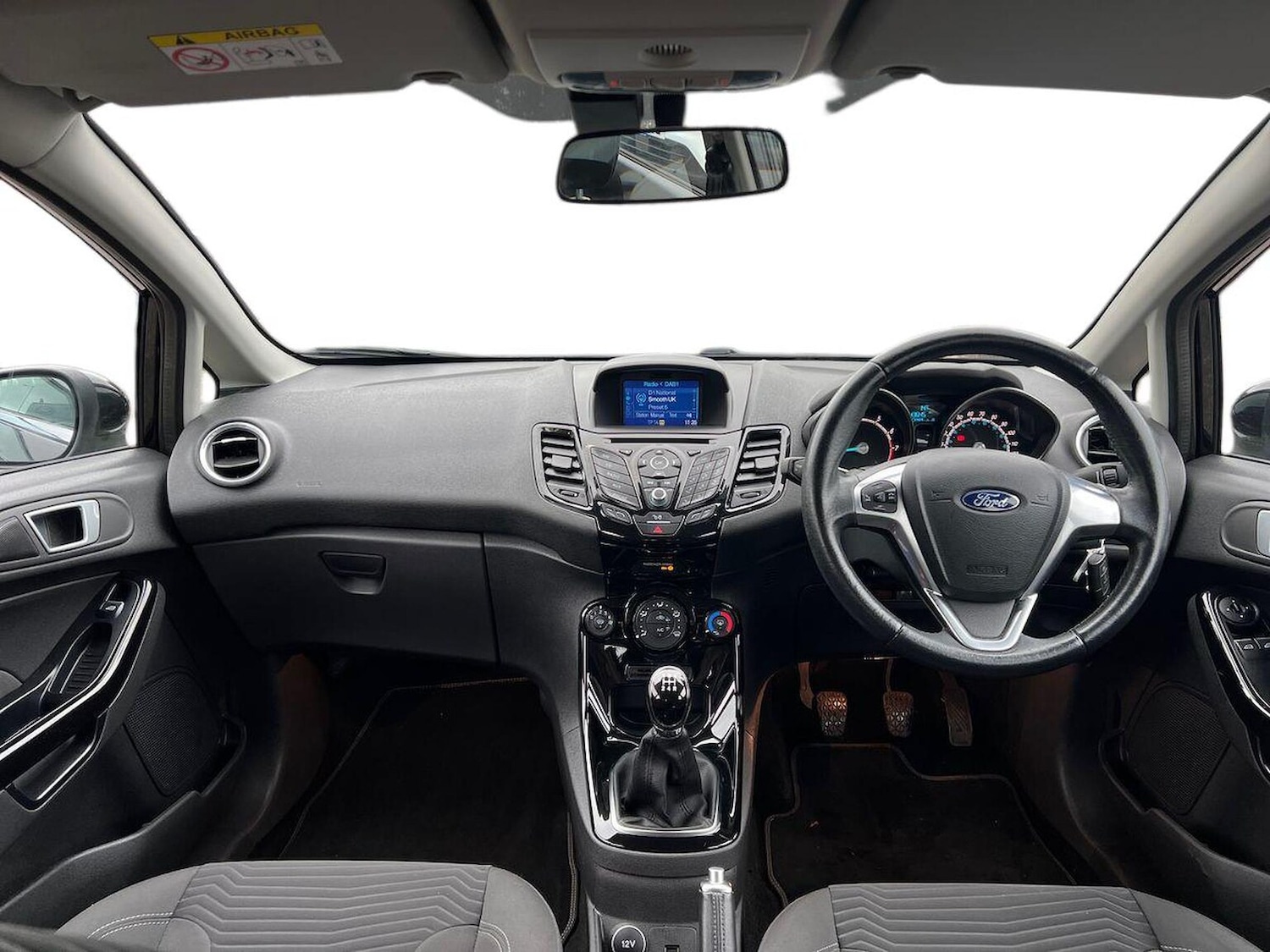 Used Ford Fiesta 2017 for sale - 76559839: Photo 8