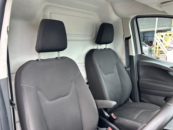 Used Ford Transit Courier 2022 for sale - 76171569: Photo 16