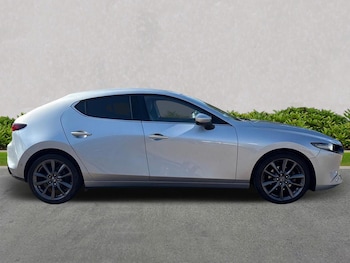Used Mazda Mazda3 2019 for sale - 75530012: Photo