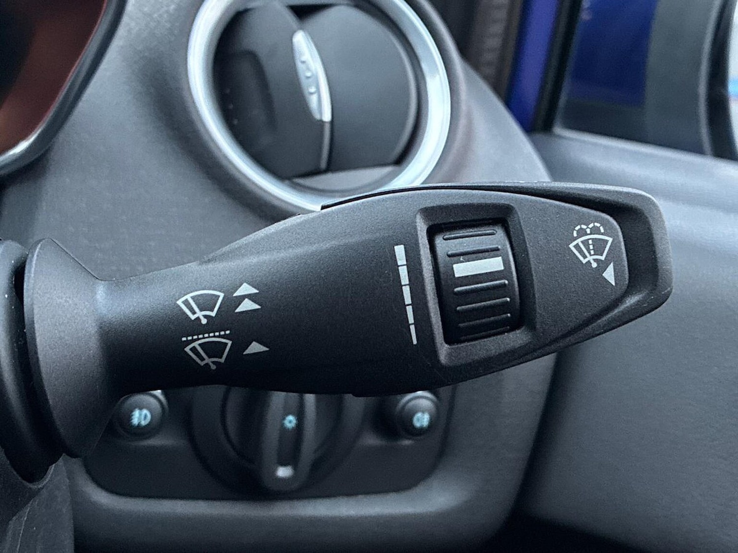 Used Ford Fiesta 2016 for sale - 76885017: Photo 29