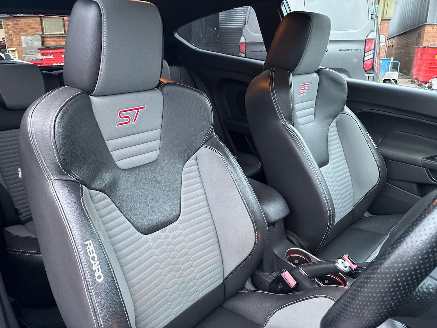 Used Ford Fiesta 2016 for sale - 76885017: Photo 30