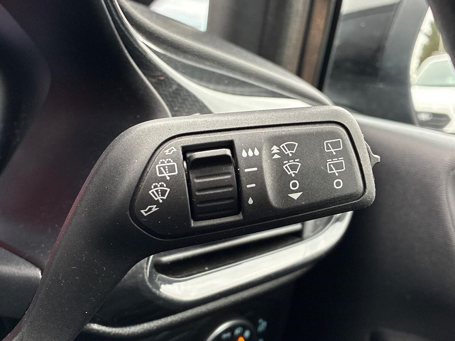 Used Ford Fiesta 2020 for sale - 77650269: Photo 29