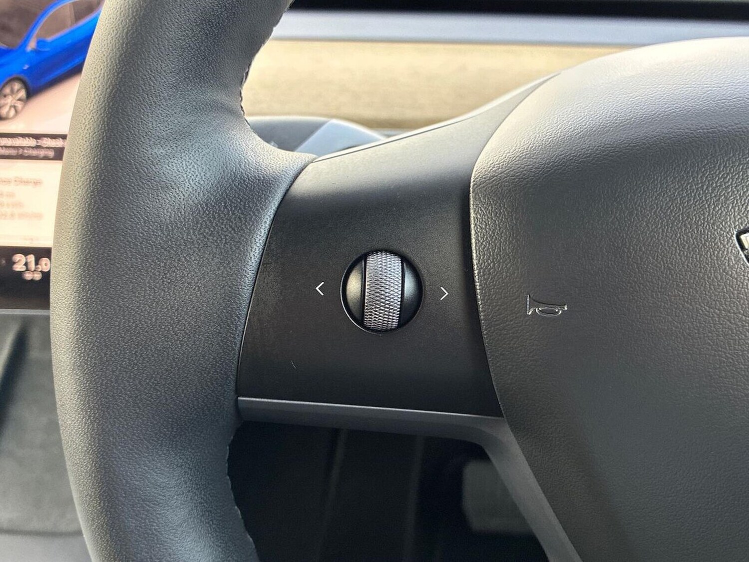 Used Tesla Model Y 2022 for sale - 77676296: Photo 25