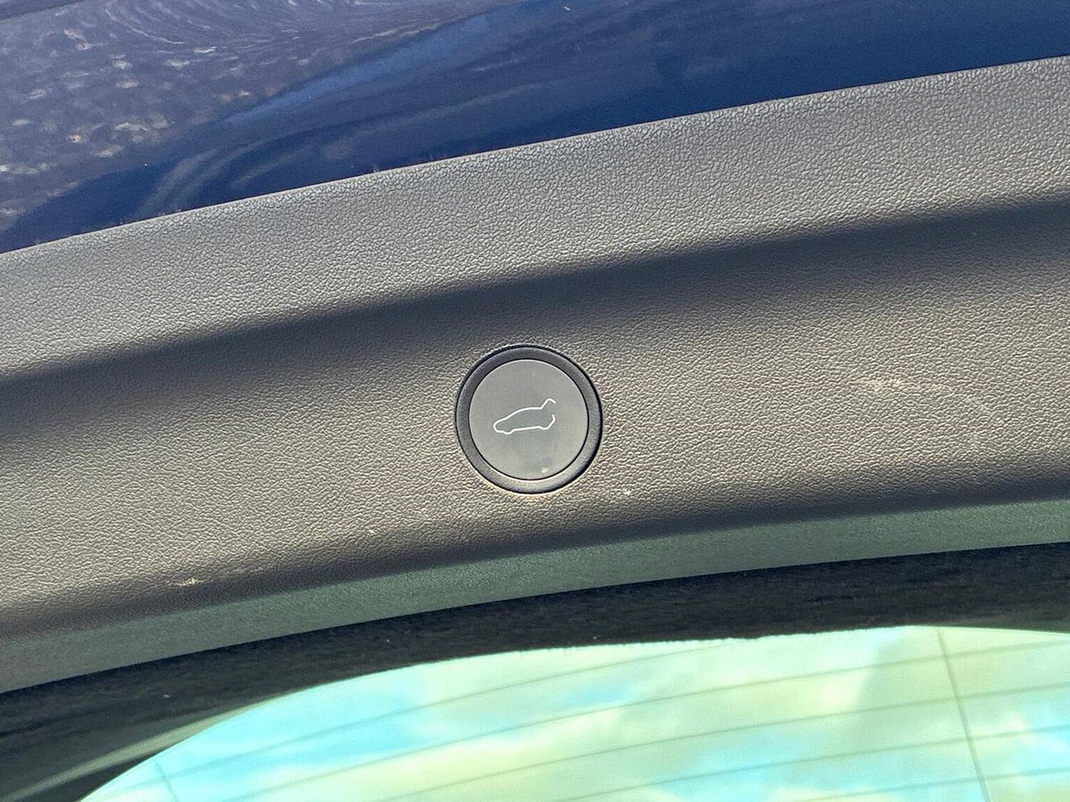 Used Tesla Model Y 2022 for sale - 77676296: Photo 30