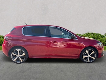 Used Peugeot 308 2018 for sale - 75761902: Photo