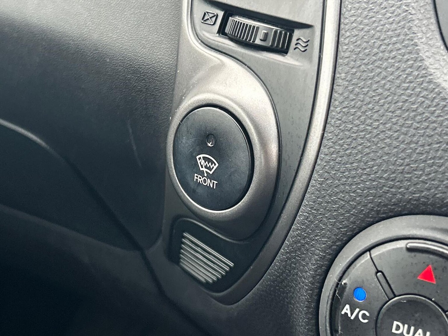 Used Hyundai Ix35 2015 for sale - 76532451: Photo 24