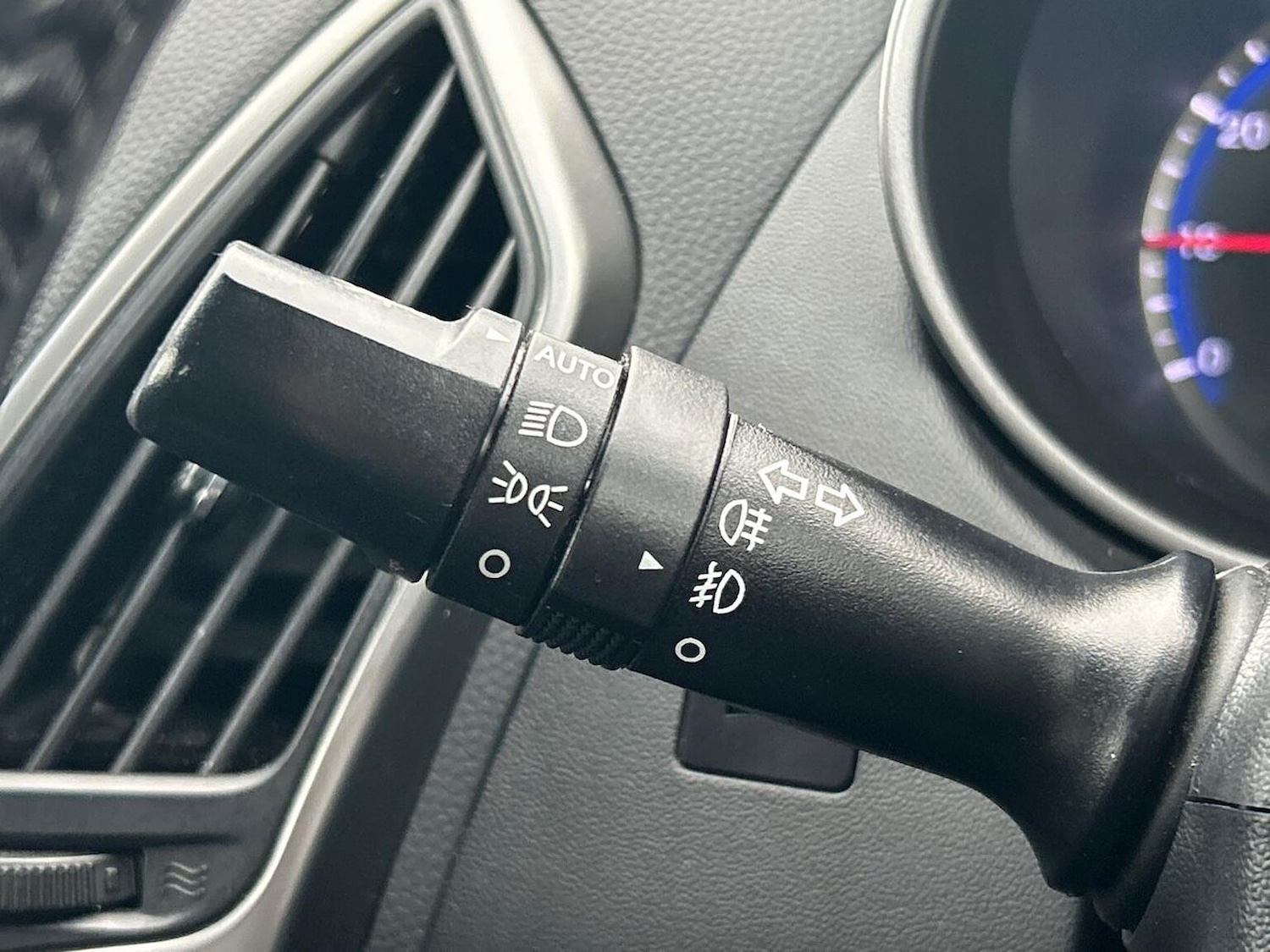 Used Hyundai Ix35 2015 for sale - 76532451: Photo 28