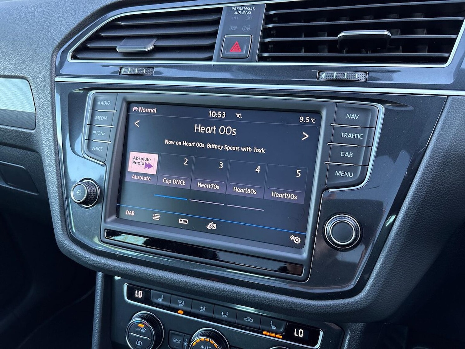 Used Volkswagen Tiguan 2017 for sale - 76778297: Photo 11