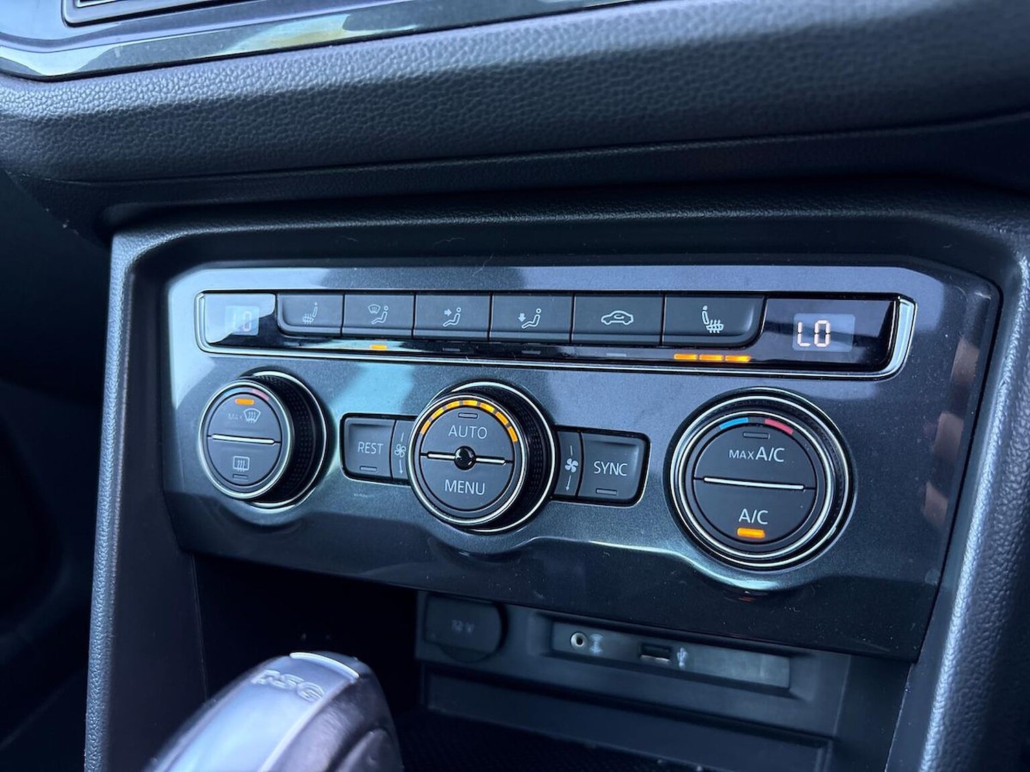 Used Volkswagen Tiguan 2017 for sale - 76778297: Photo 12