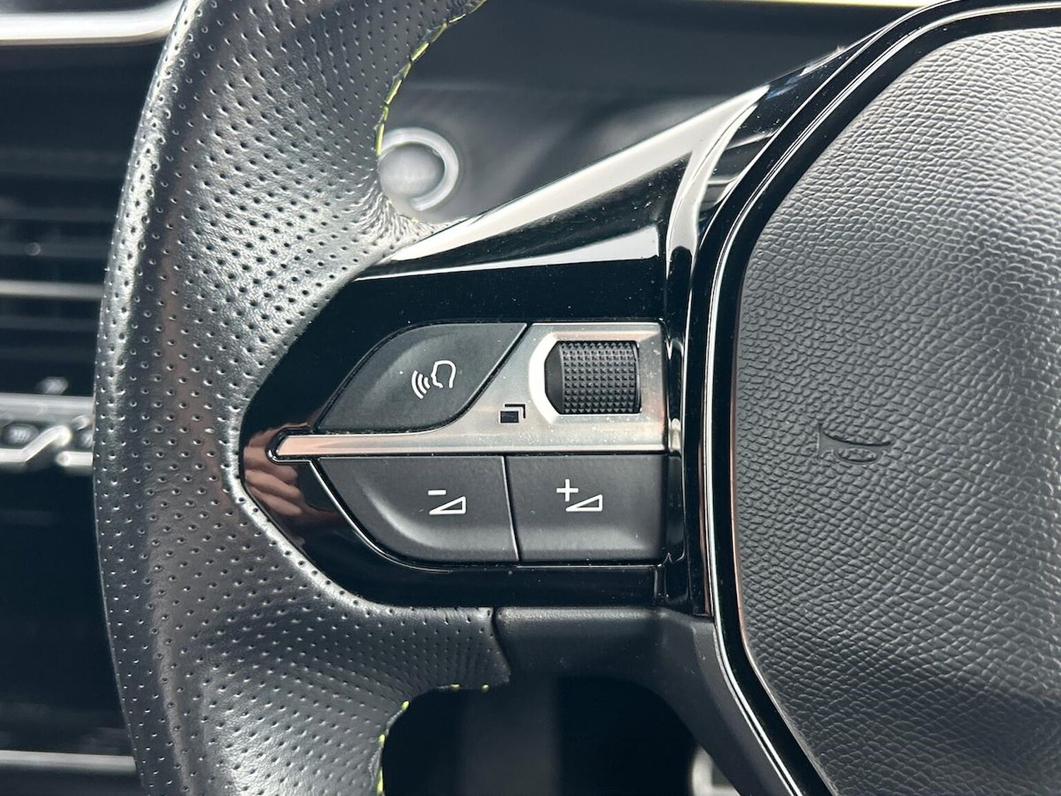 Used Peugeot 208 2022 for sale - 76518599: Photo 26