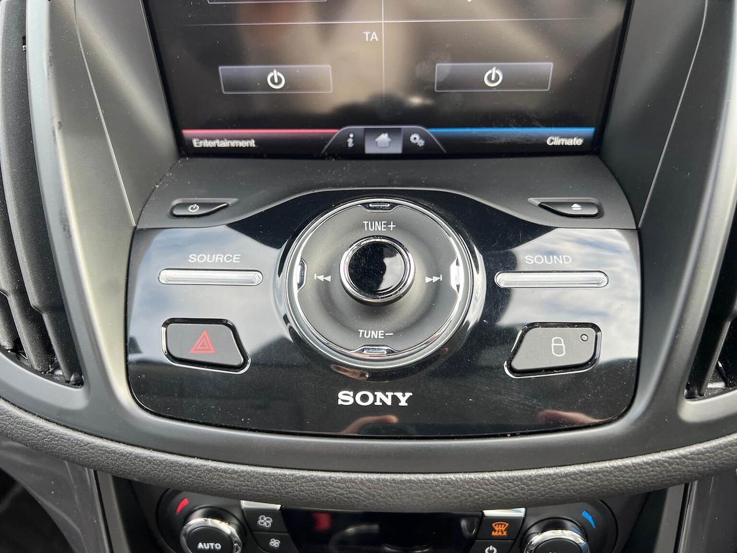 Used Ford Kuga 2016 for sale - 76559835: Photo 22