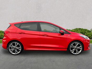 Used Ford Fiesta 2019 for sale - 76951230: Photo