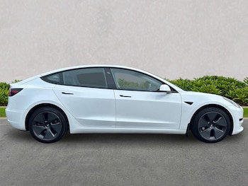 Used Tesla Model 3 2021 for sale - 75779238: Photo