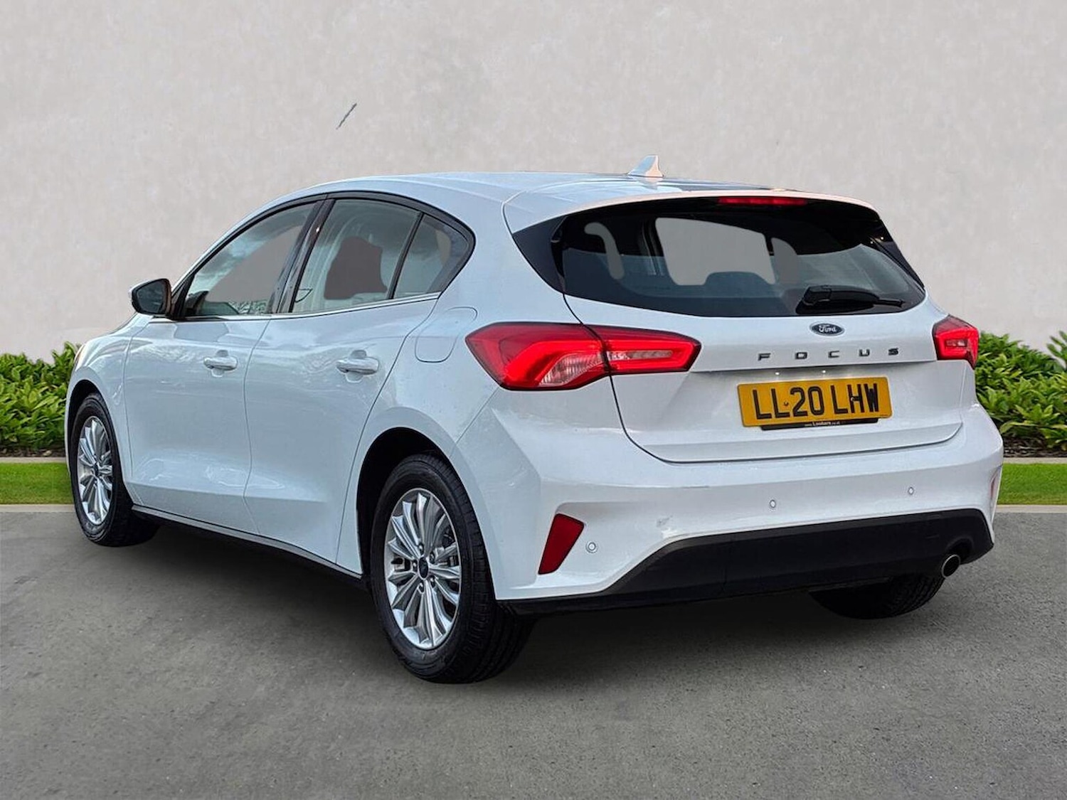 Used Ford Focus 2020 for sale - 76785175: Photo 2