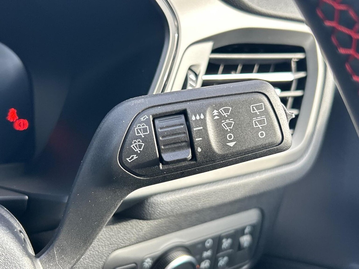 Used Ford Kuga 2025 for sale - 76478141: Photo 29