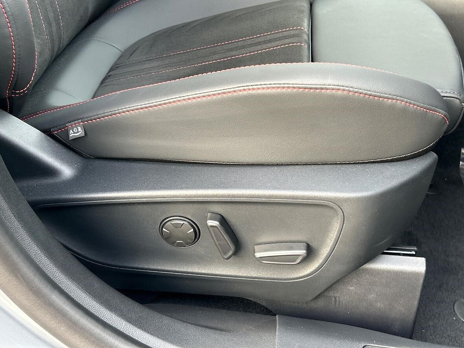 Used Ford Kuga 2025 for sale - 76478141: Photo 30