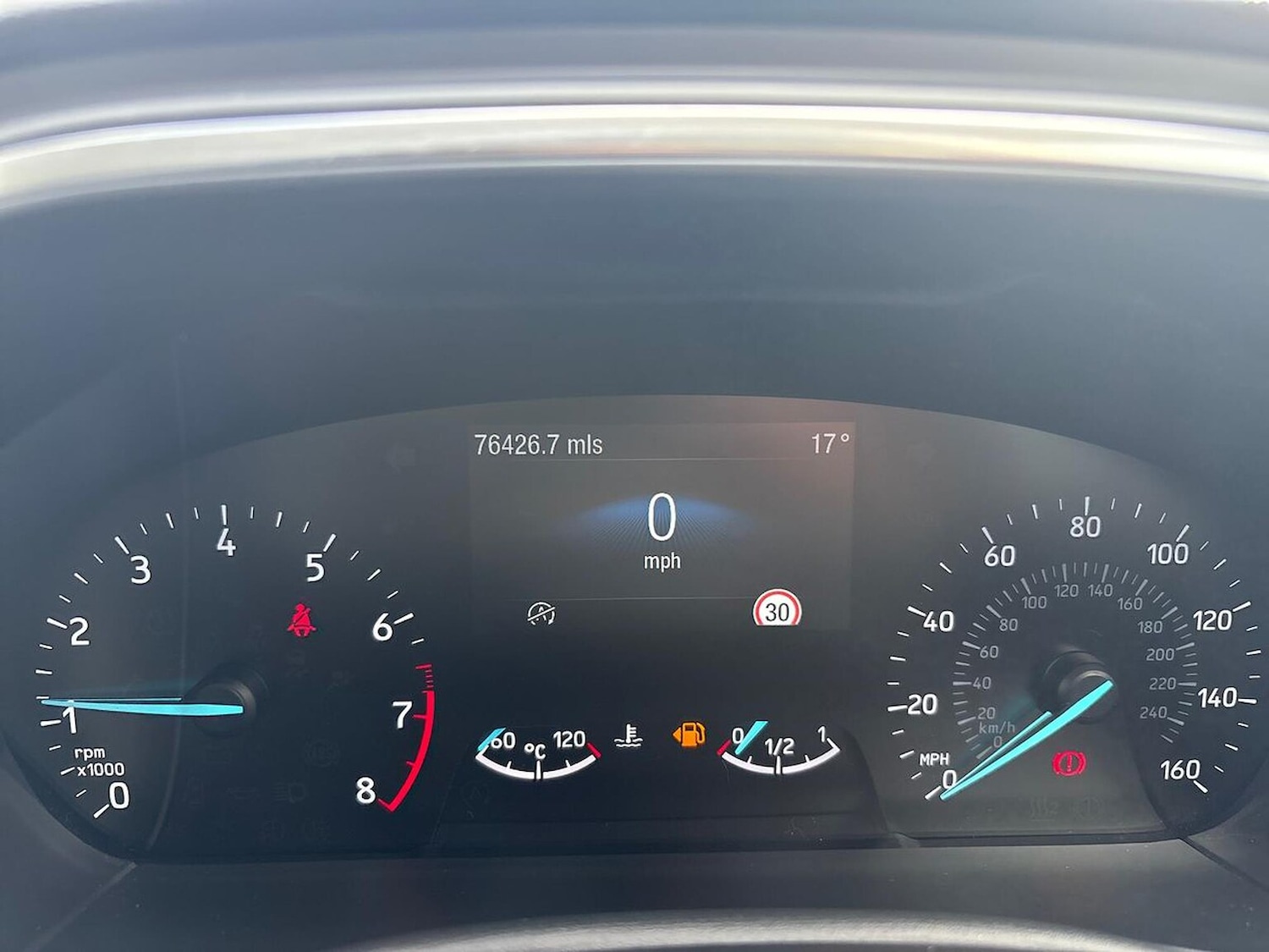 Used Ford Focus 2018 for sale - 76040731: Photo 10