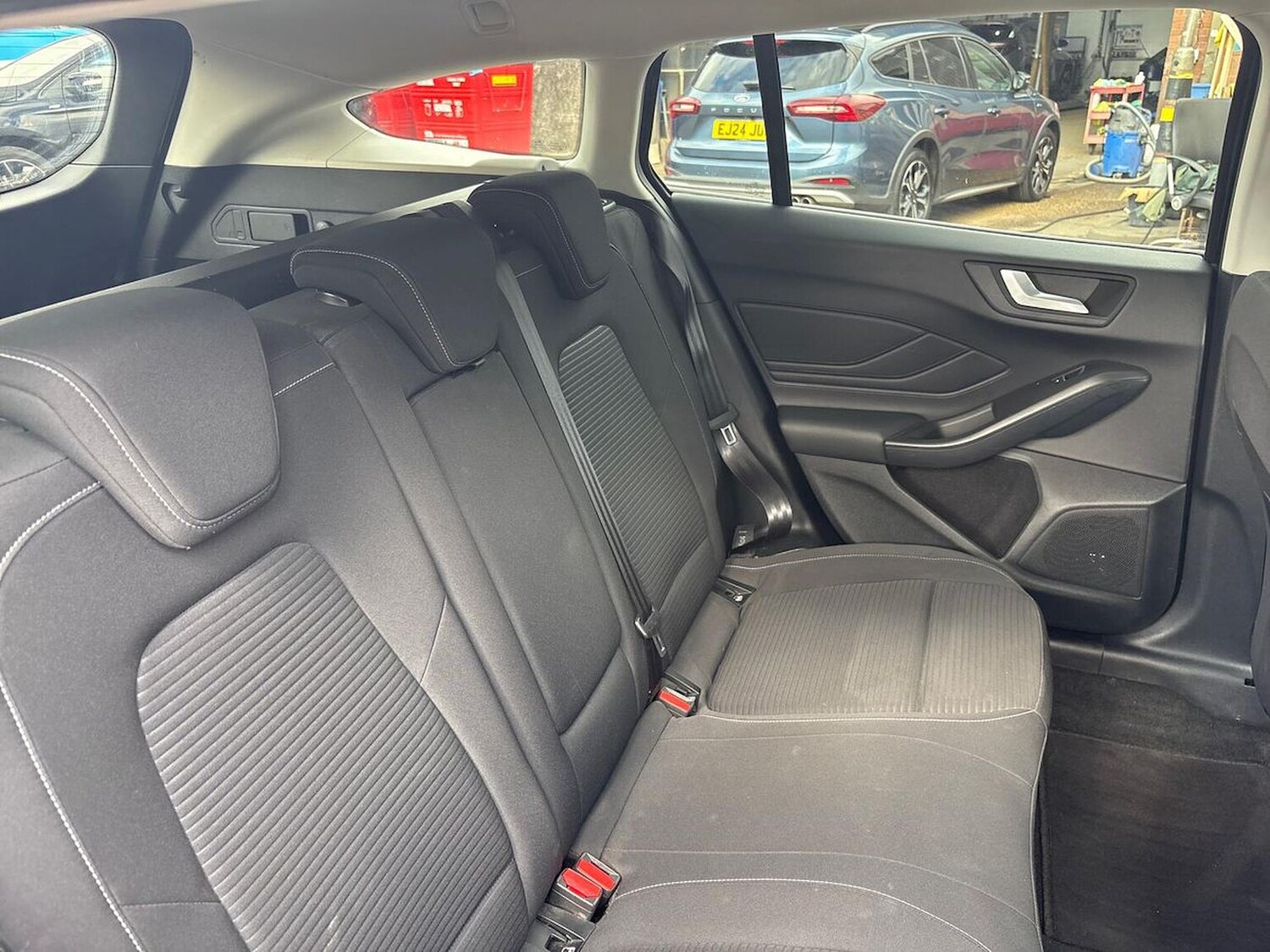 Used Ford Focus 2018 for sale - 76040731: Photo 16